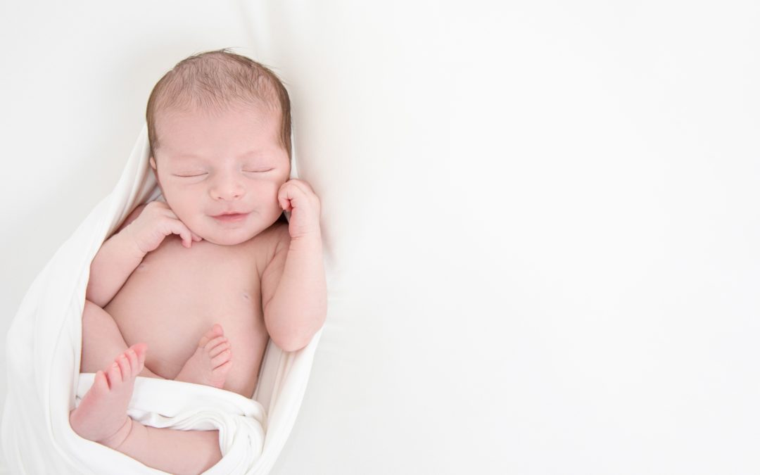 FROM THE WEB: PROFESSIONAL NEWBORN PHOTOGRAPHY TIPS
