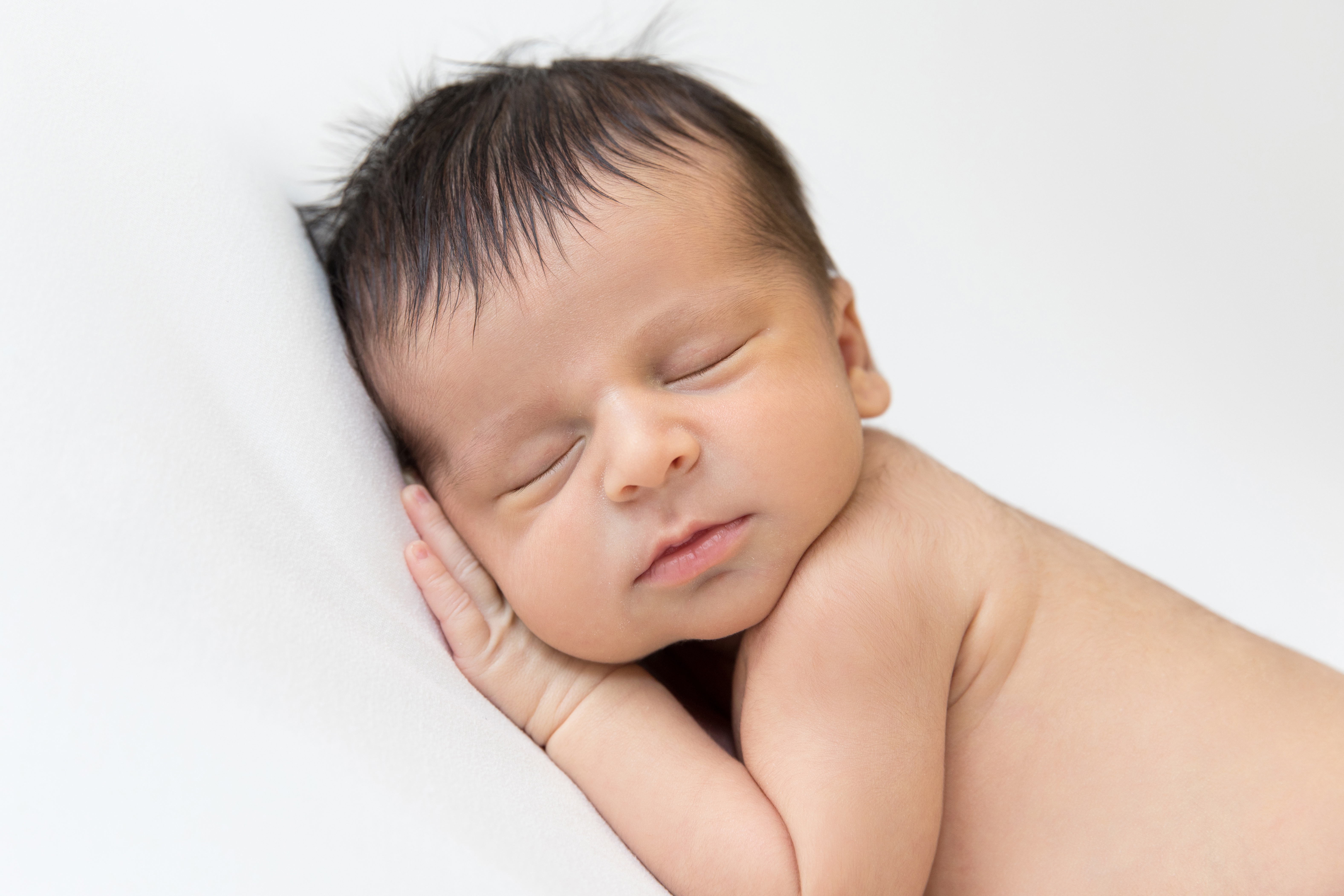 sweet-newborn-photoshoot-in-westchester-ny.jpg Westchester-newborn-photoshoot.jpg